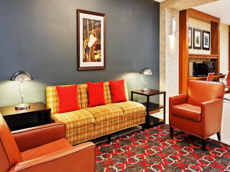 Four Points By Sheraton Колидж Стейшън Екстериор снимка